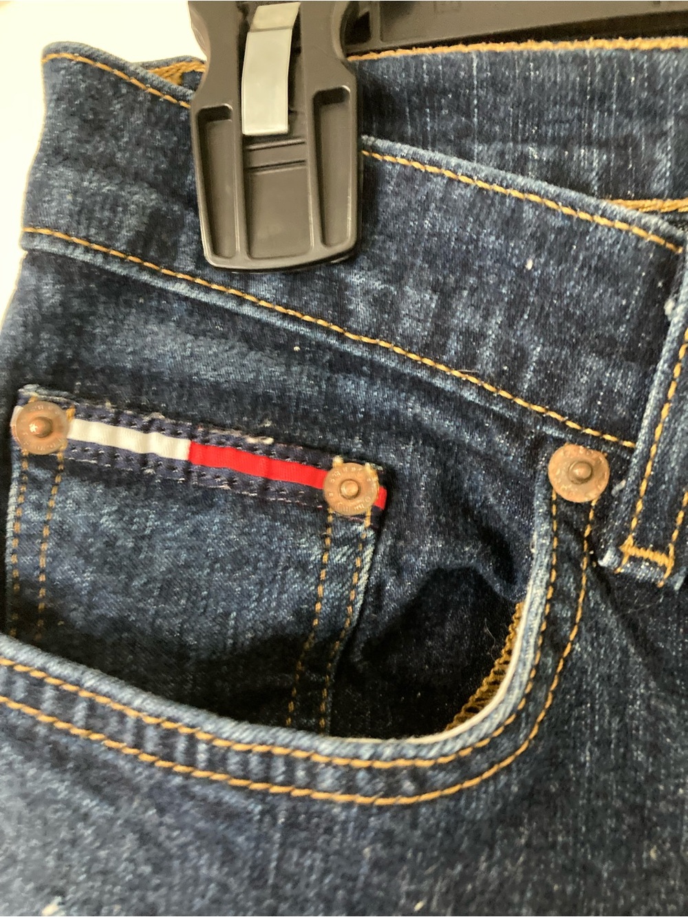 Tommy Hilfiger Jeans - Picture 3 of 8